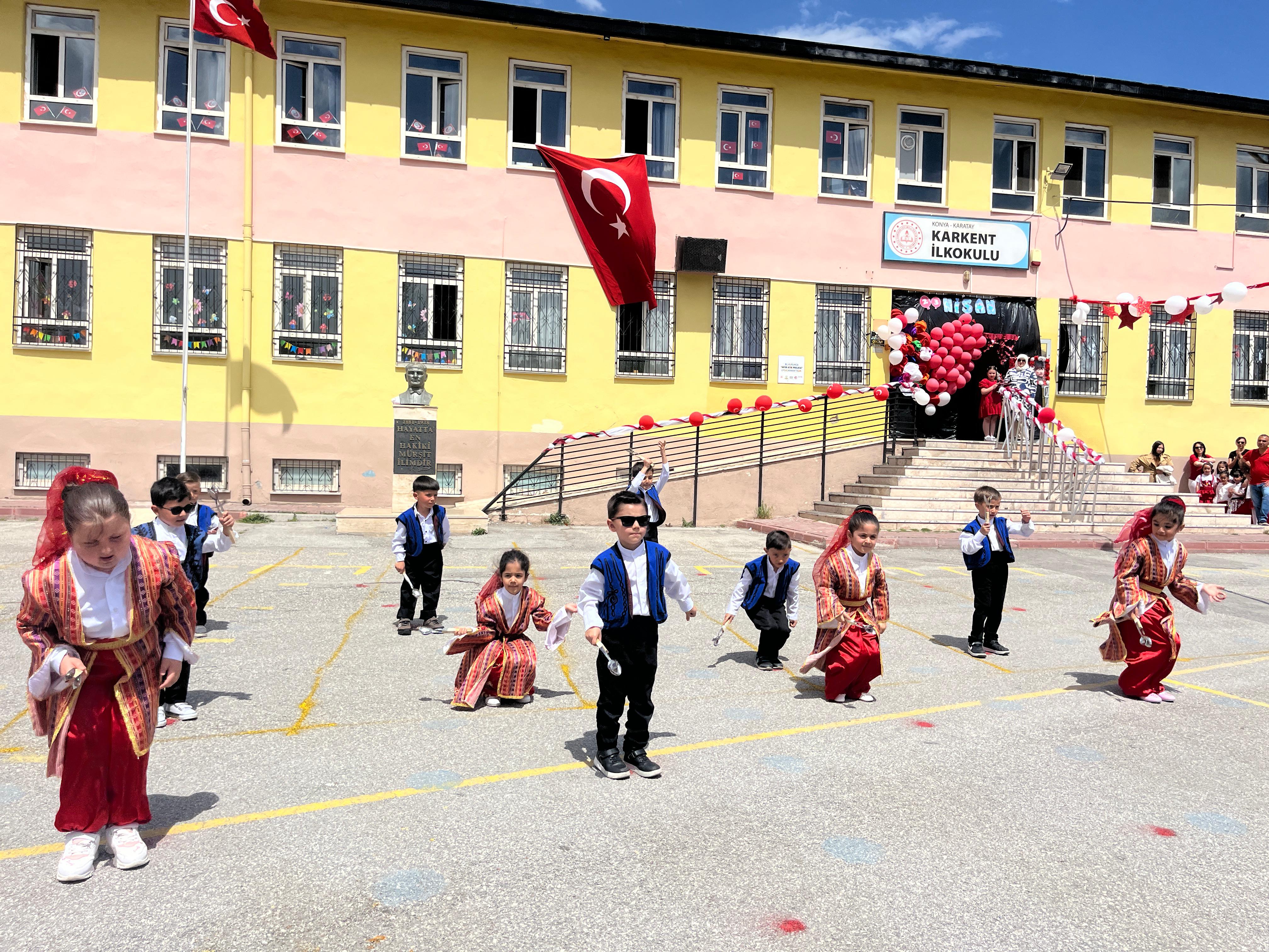 karkent-ilkokulunda-1.jpeg