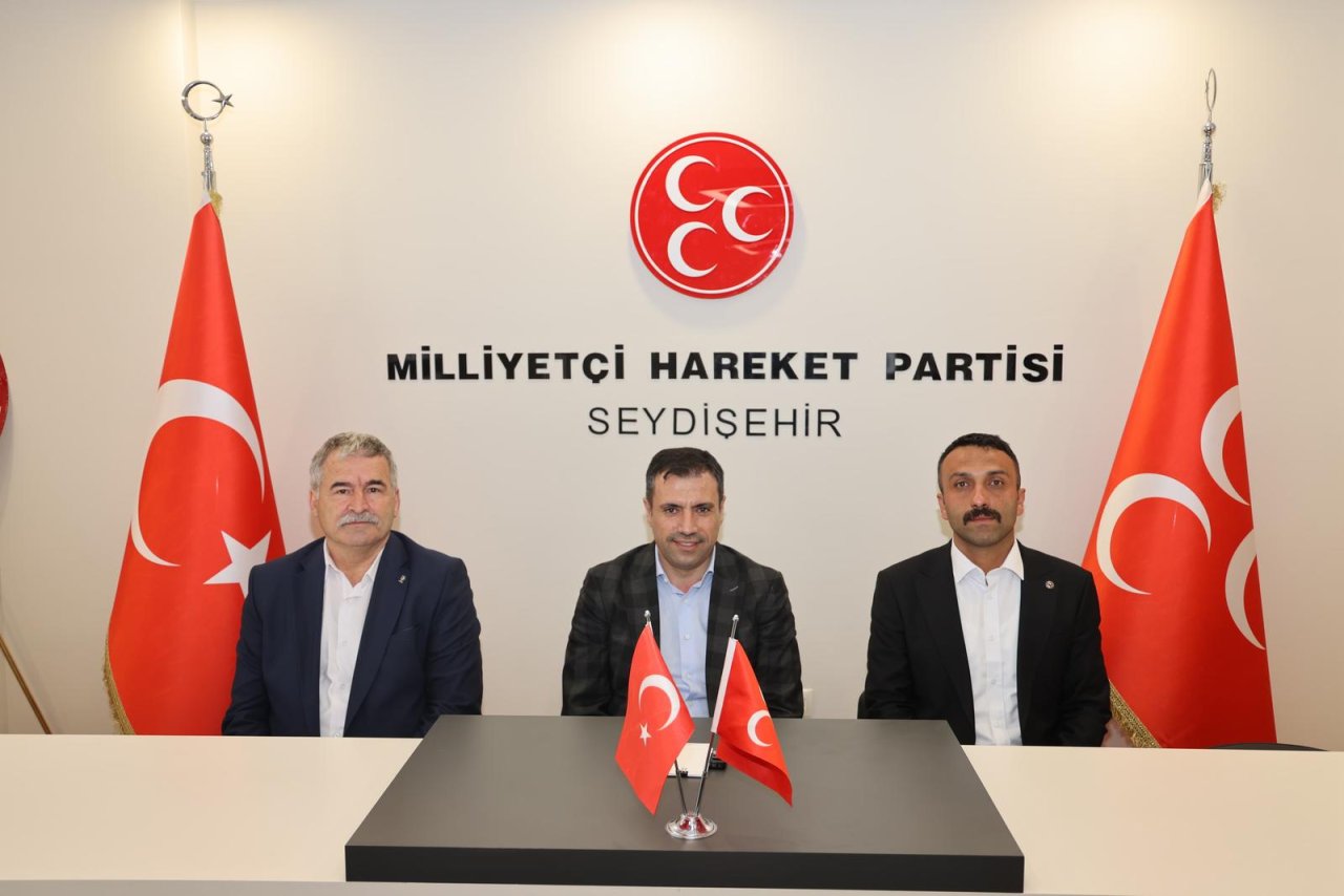 fatih-ozgokcen-seydisehirde-gonullere-dokundu-0.jpg