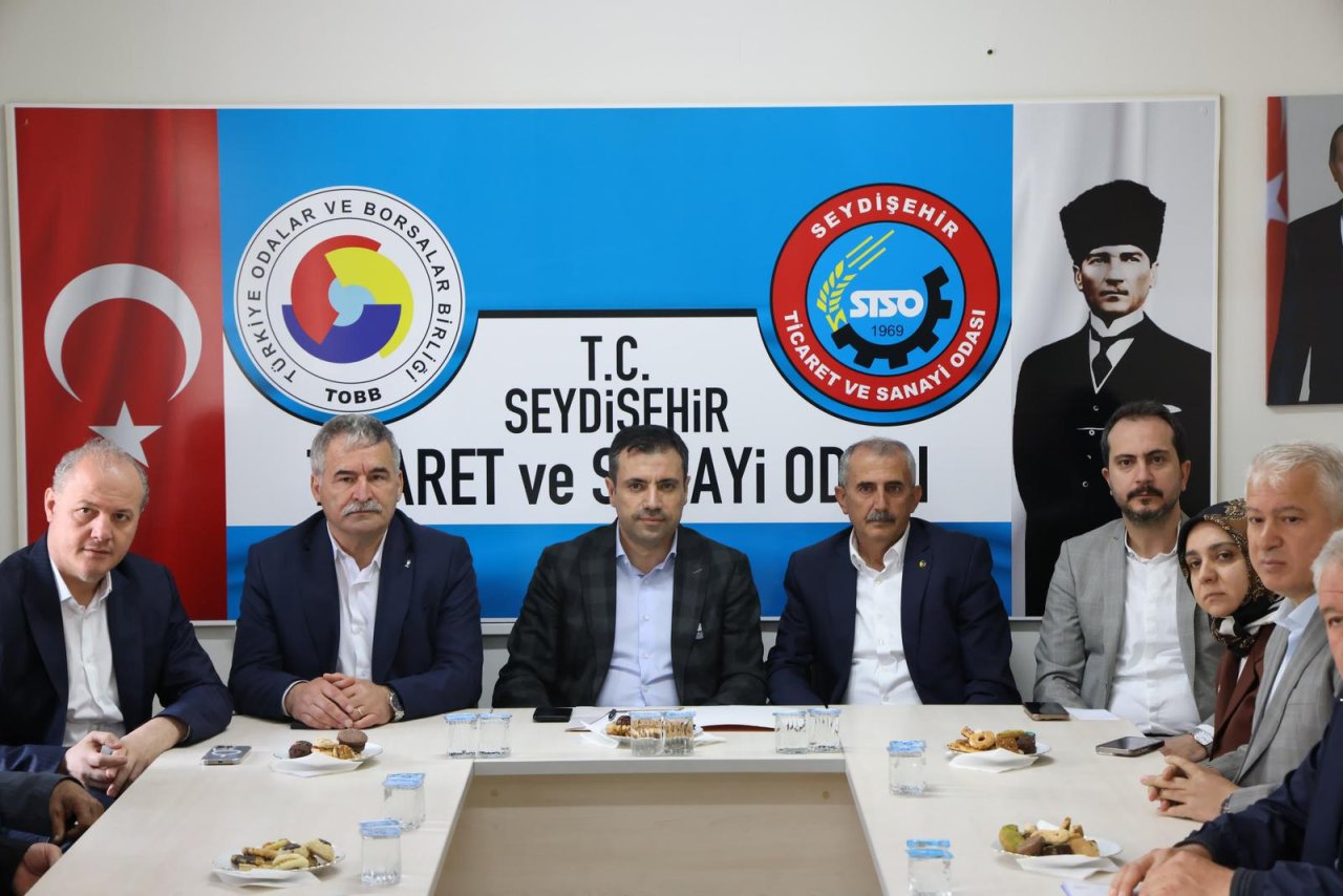 fatih-ozgokcen-seydisehirde-gonullere-dokundu-4.jpg