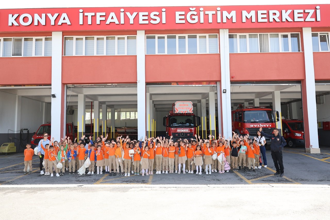 konya-merkezde-minik-kahramanlar-bilinclendi-1-001.jpg