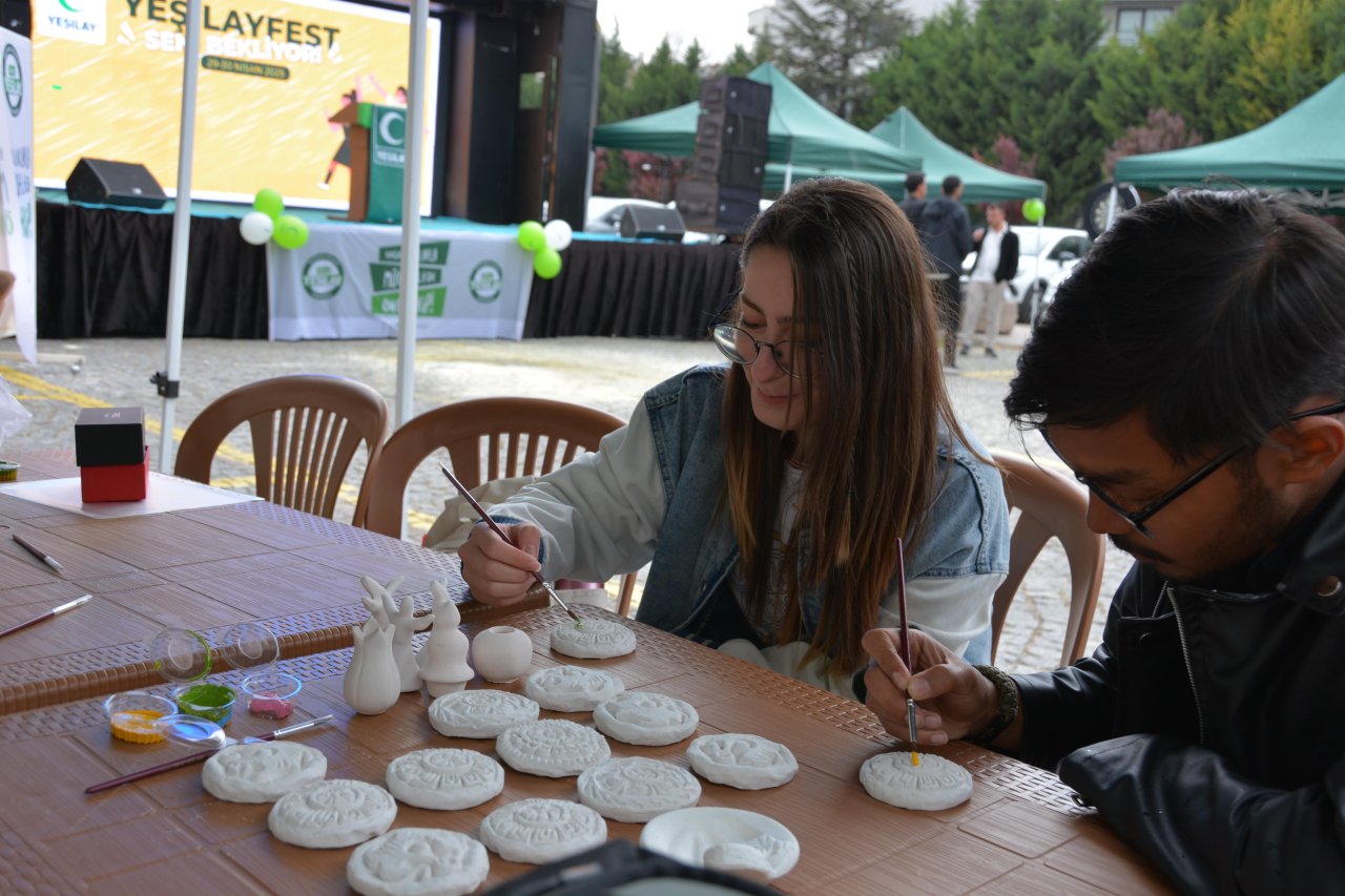 renciler-yesilayfestte-hem-eglendi-hem-bilinclendi-1.jpg