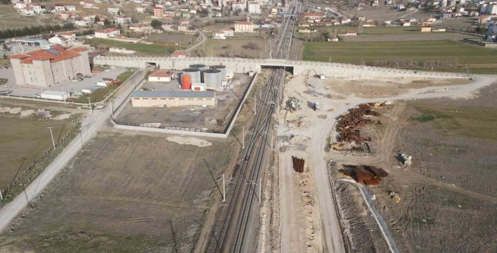 Konya'dan geçecek olan hızlı tren hattında son durum... 6 istasyondan oluşacak