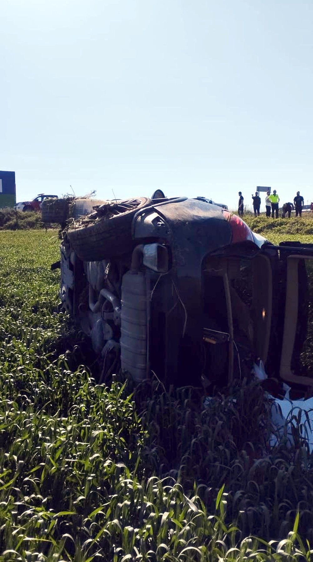 Polise çarpıp kaçtıktan sonra kaza yaptı