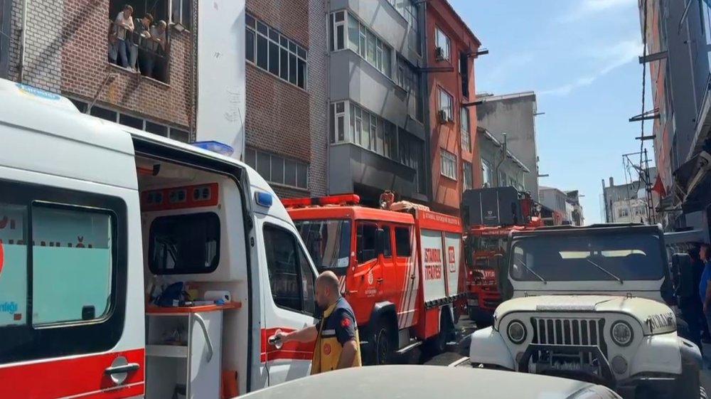 Motosiklet tamirhanesinde kaynak esnasında patlama: 1 ölü, 3 yaralı