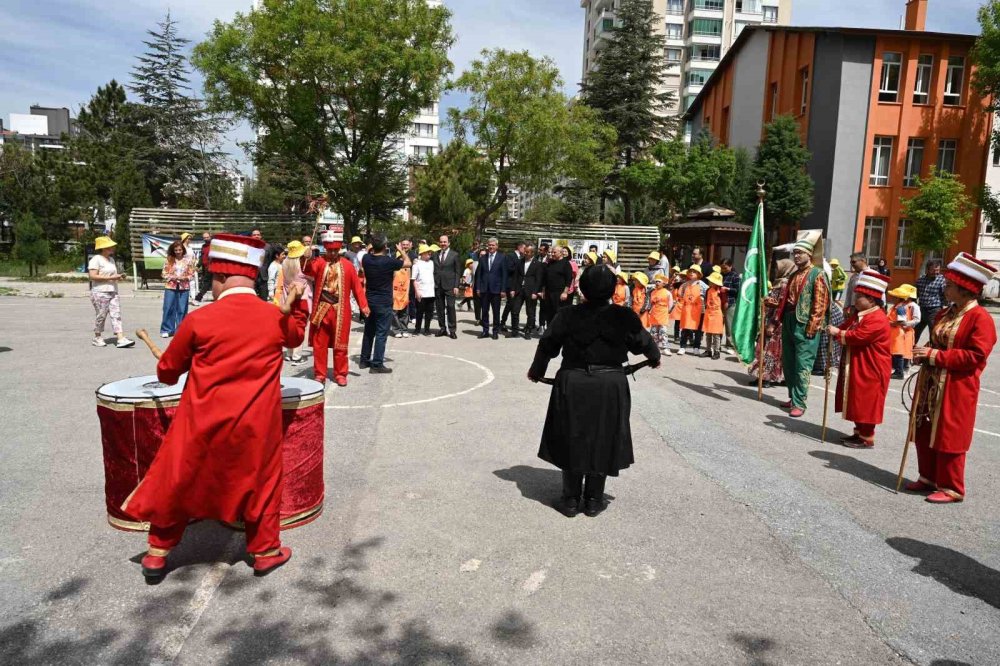 Başkan Altay'ın samimi diyaloğu yüzlerde tebessüm oluşturdu