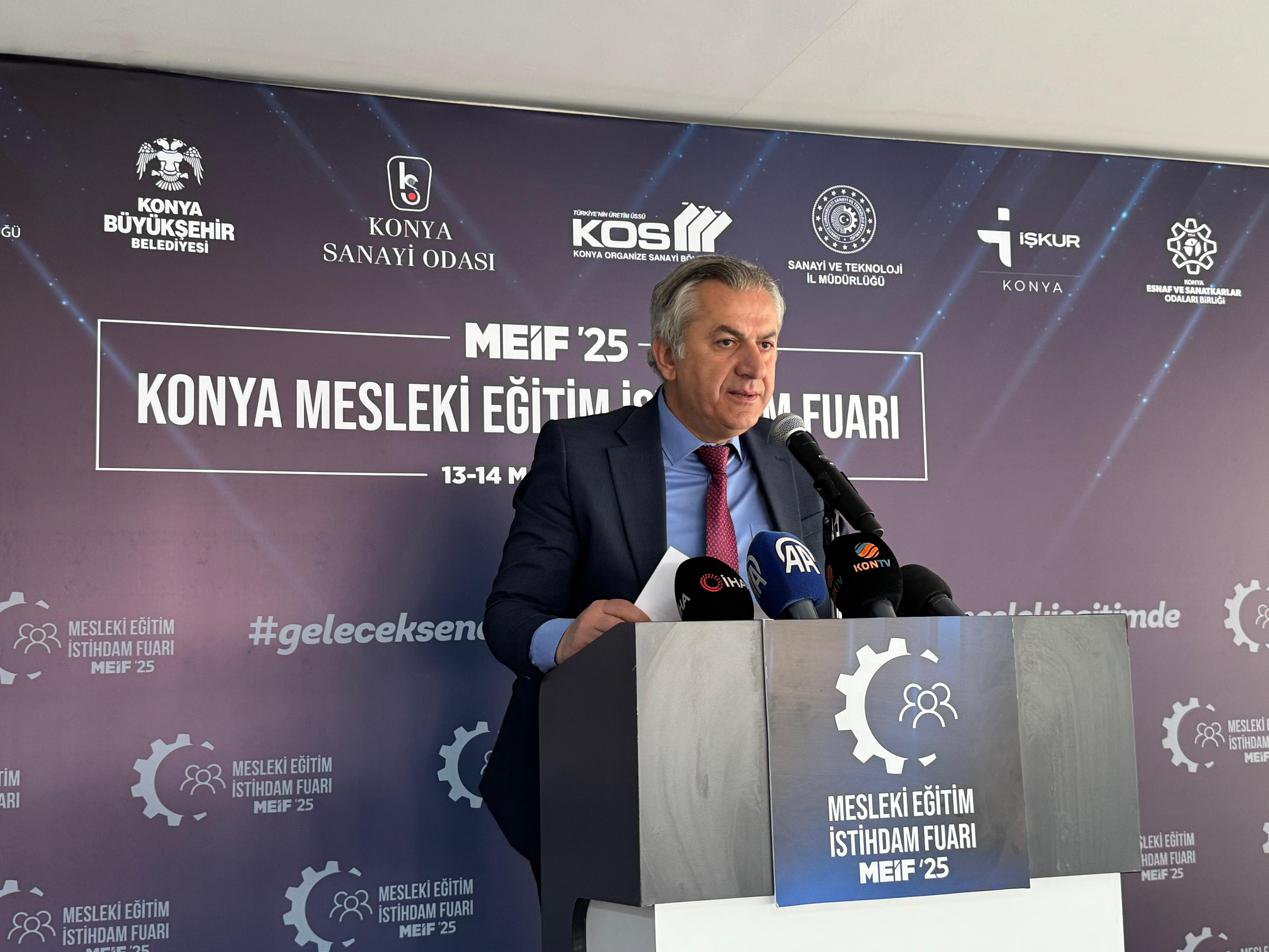 konya-mesleki-egitim-istihdam-fuari-5.jpg