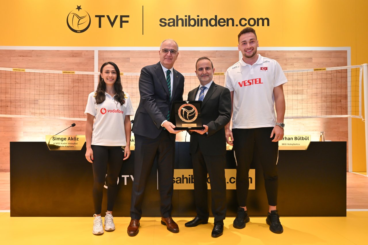 sahibinden-com-milli-takimlar-ana-sponsoru-oldu.jpg