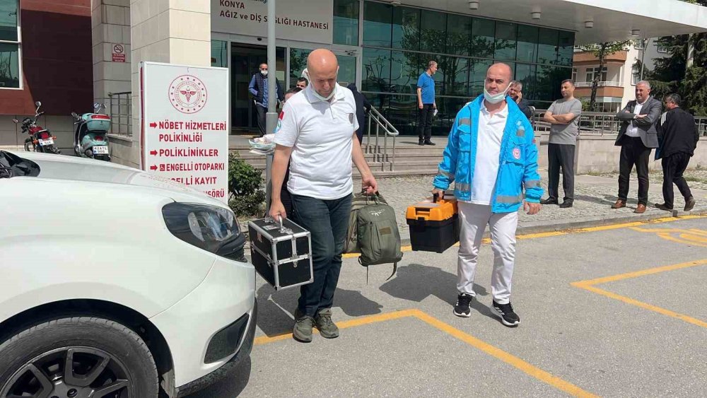 Konya yaşlı hastaların ayağına doktor geliyor