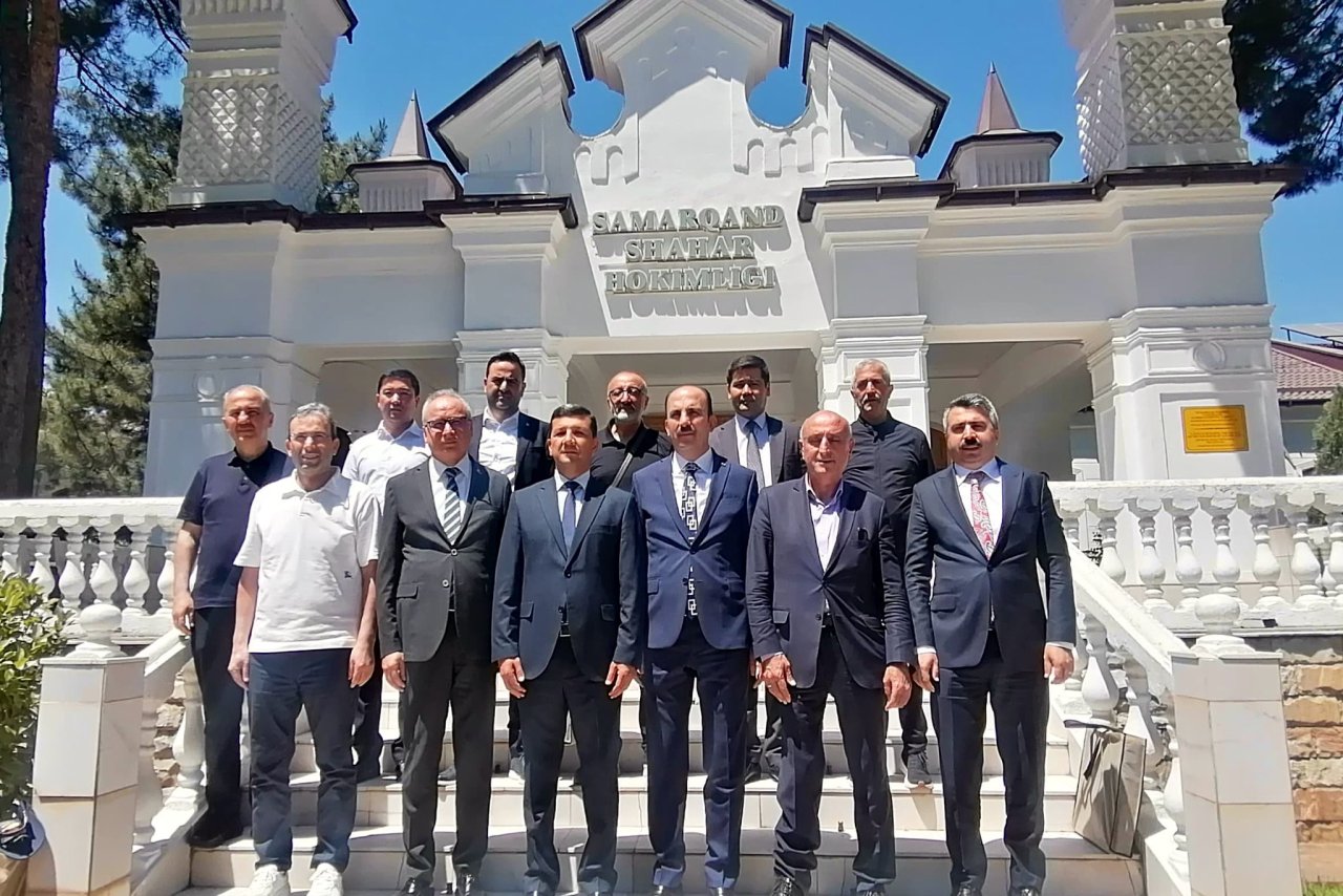 ugur-ibrahim-altay-ozbekistanin-semerkant-sehrinde-bir-dizi-ziyaret-gerceklestirdi-2.jpg