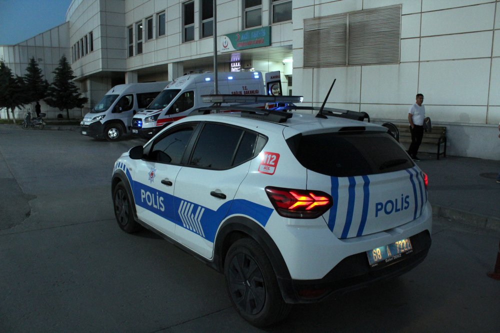 15 yaşındaki çocuk, 12 yaşındaki arkadaşını havalı tüfekle bacağından vurdu