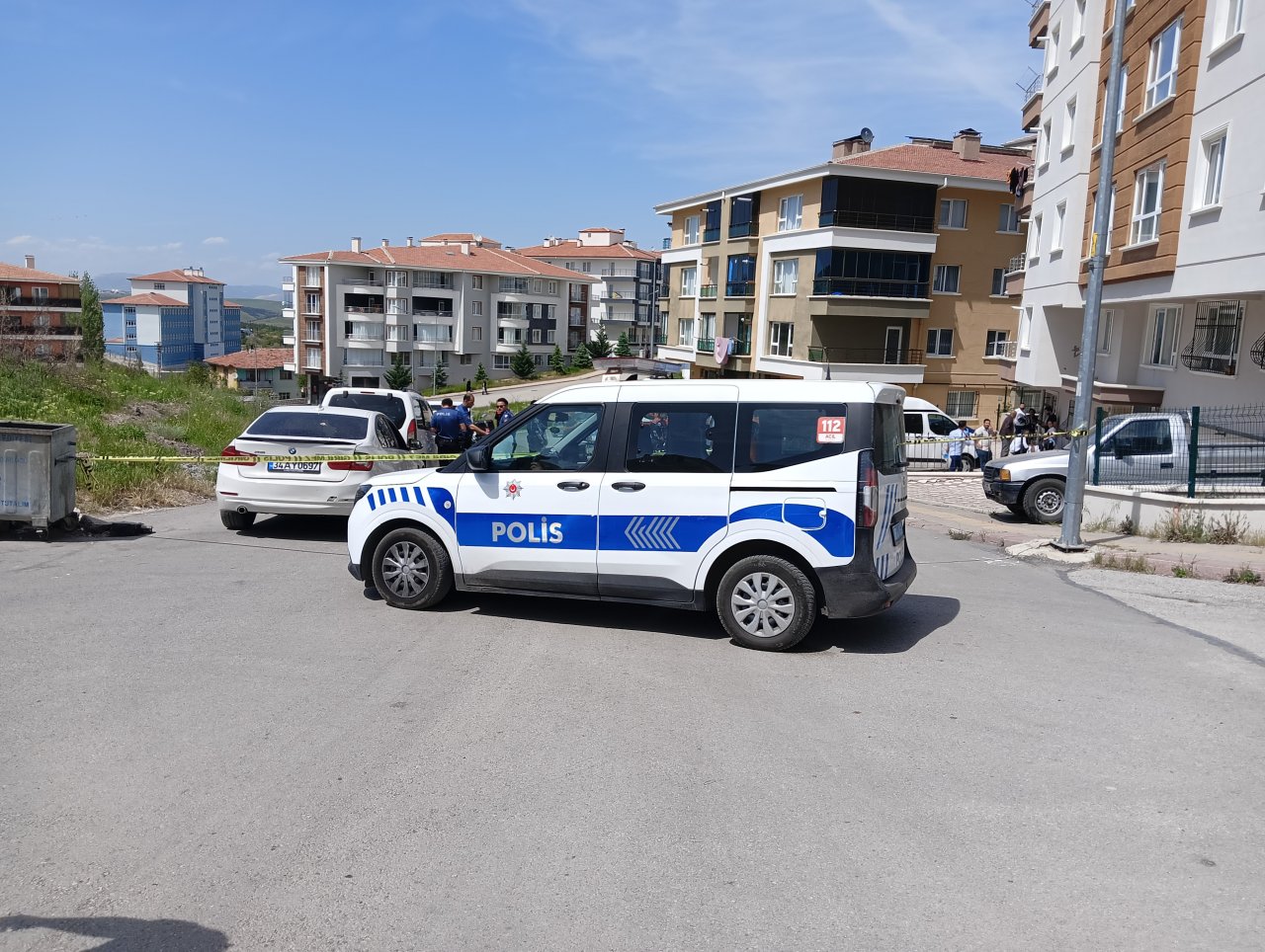 14-yasindaki-kiz-cocugu-basindan-vurulmus-halde-olu-bulundu.jpg