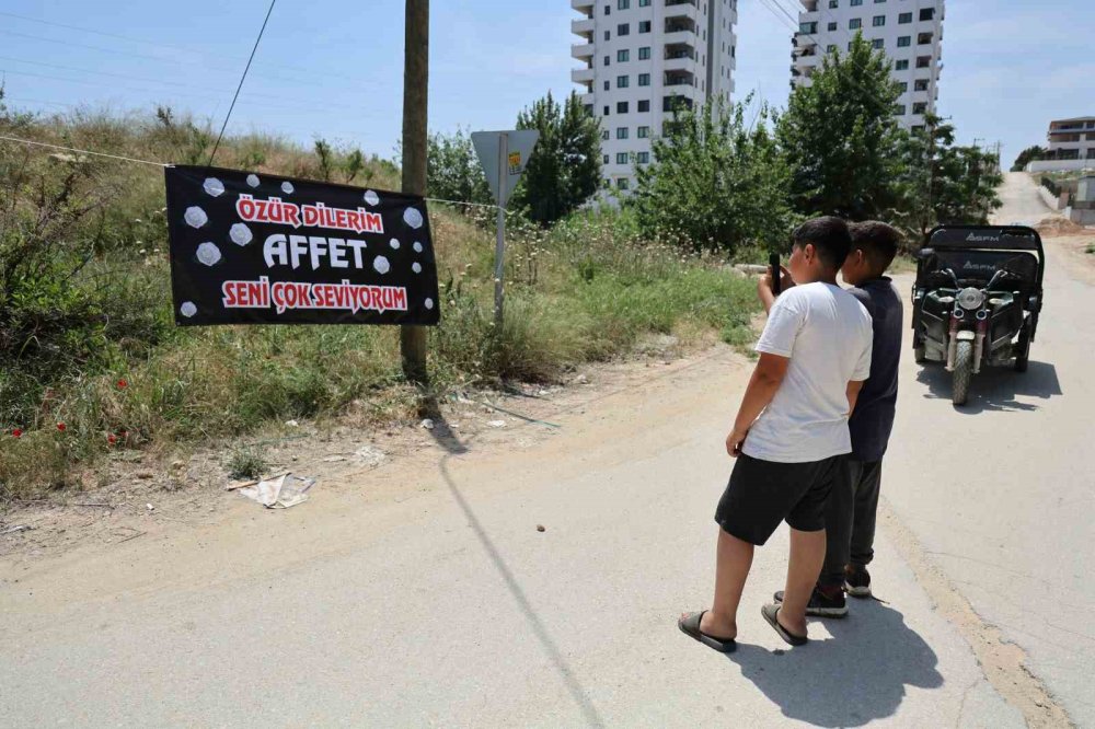 Gizemli ’özür dilerim affet seni çok seviyorum’ ilanı