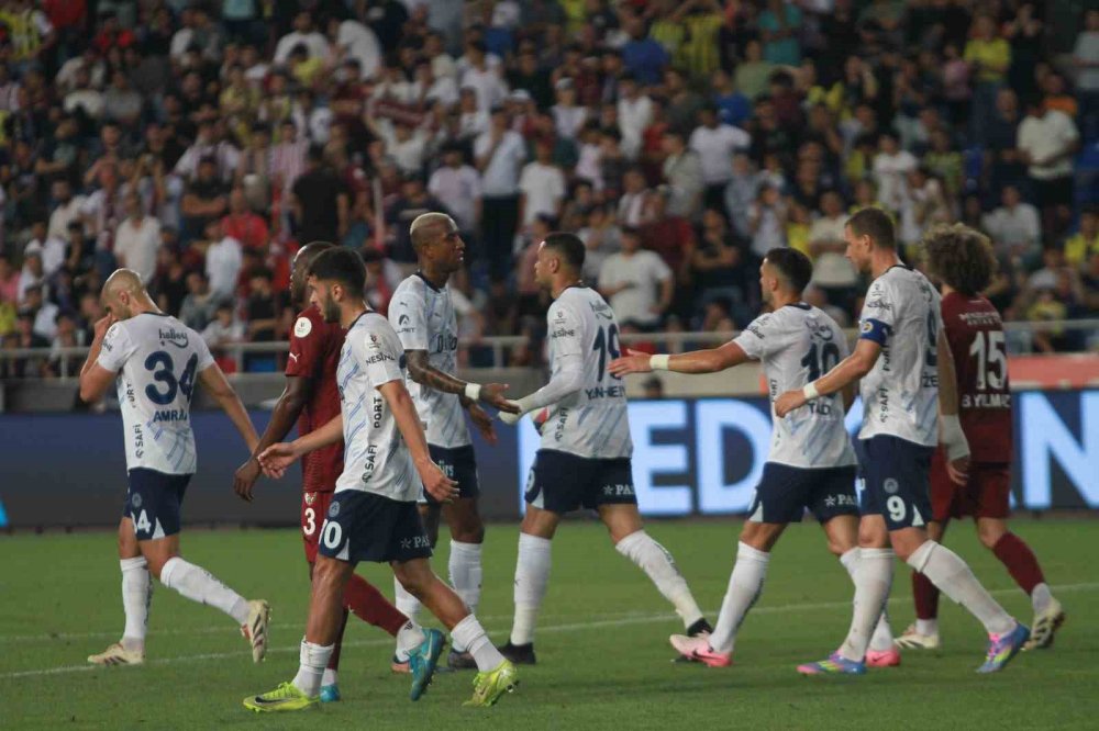 Fenerbahçe son deplasman maçını kaybetti