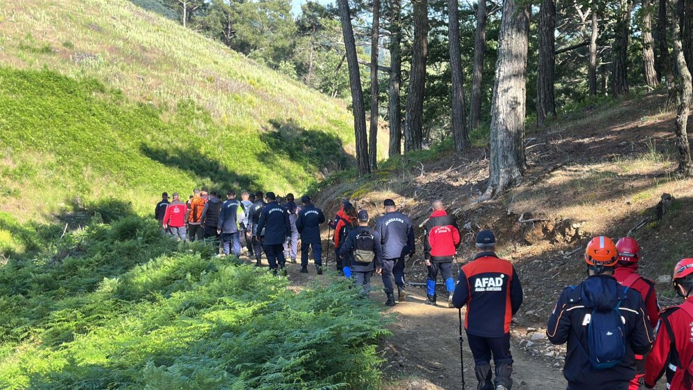 Kaybolmuştu... Ölü bulunan müdür için tören düzenlendi