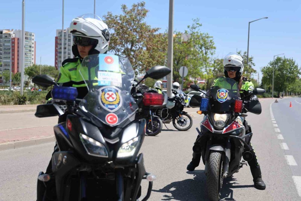 Konya’nın ilk kadın şahin polisleri görevde
