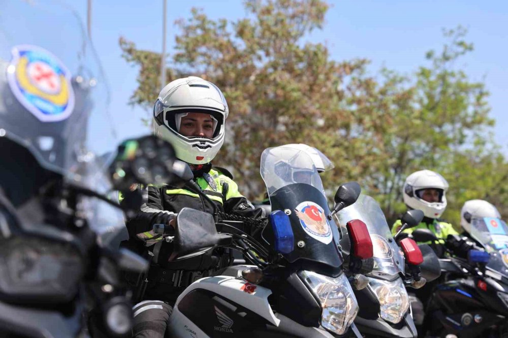 Konya’nın ilk kadın şahin polisleri görevde