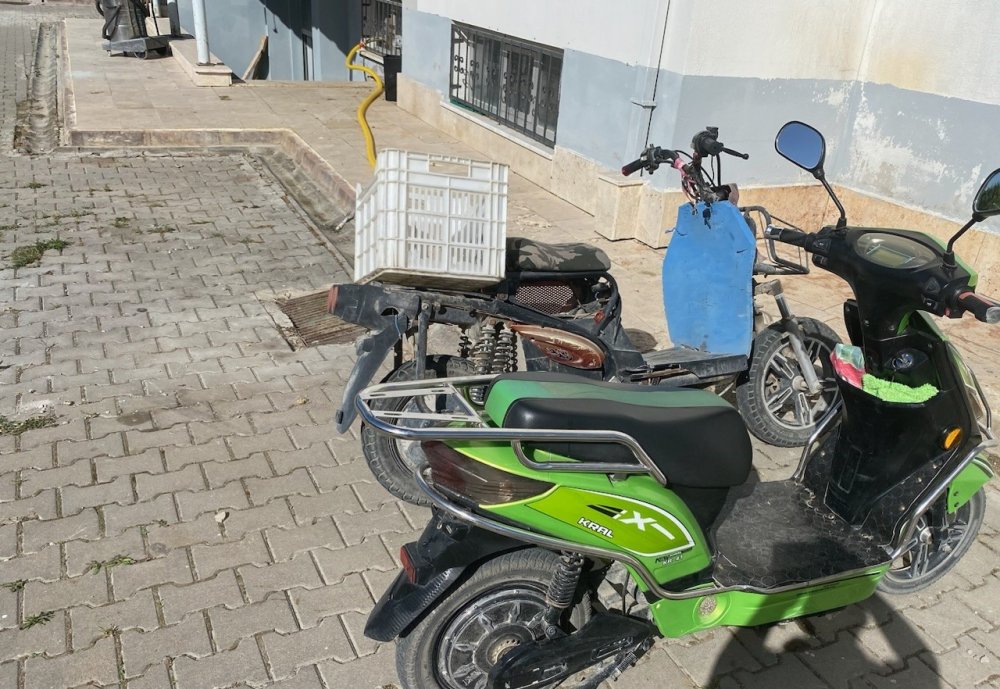 Konya'da trafik ekipleri yasalara uymayan motosiklet sürücülerine göz açtırmıyor