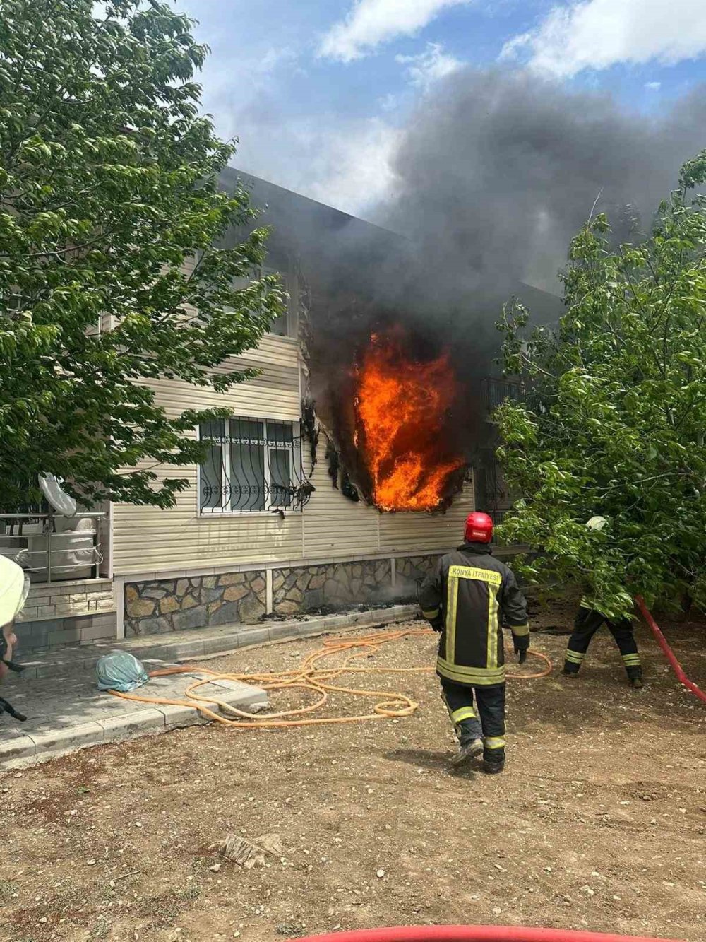 Konya'da müstakil evde yangın