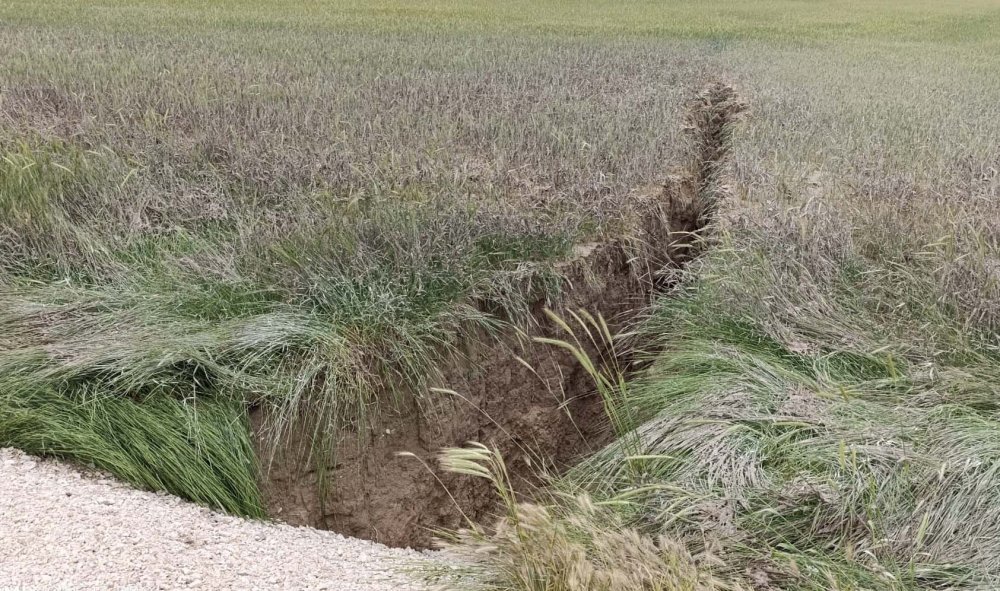Konya'da yağış sonrası korkutan görüntü!