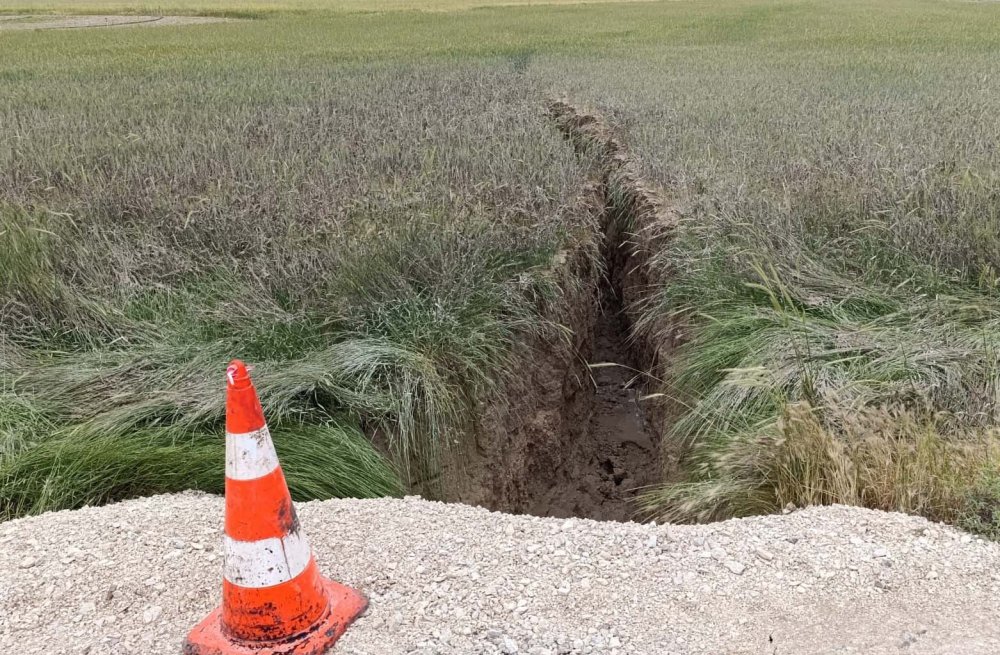 Konya'da yağış sonrası korkutan görüntü!