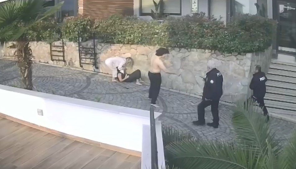 Ordu’da komşu tartışması: Doktorun iteklediği kadın düşerek ağır yaralandı