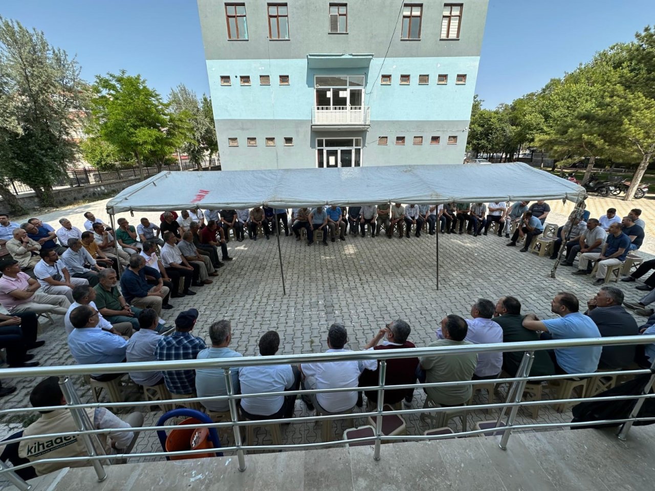 karapinar-imam-hatip-mezunlari-geleneksel-bulusmada-bir-araya-geldi-1.jpg