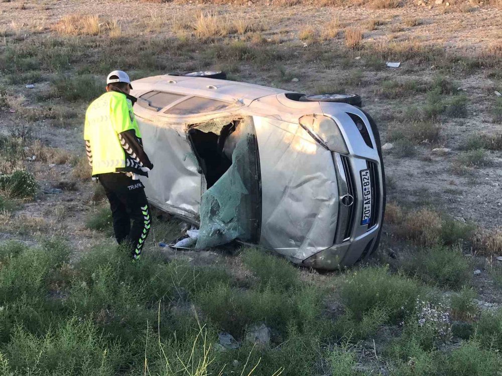 Konya’da kontrolden çıkan otomobil takla attı! Yaralılar var