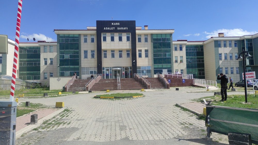 Yeniden yargılanacak... Yargıtay, tacizcisini öldüren lise öğrencisinin cezasını fazla bulup bozdu