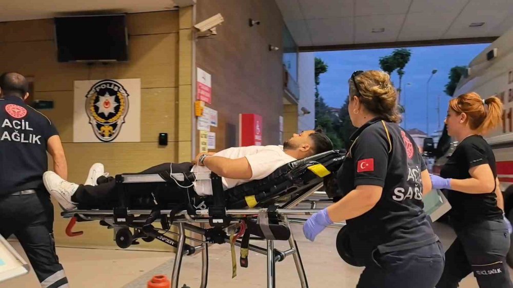 Şakalaşırken arkadaşını bıçakladı! Nedeni pes dedirtti