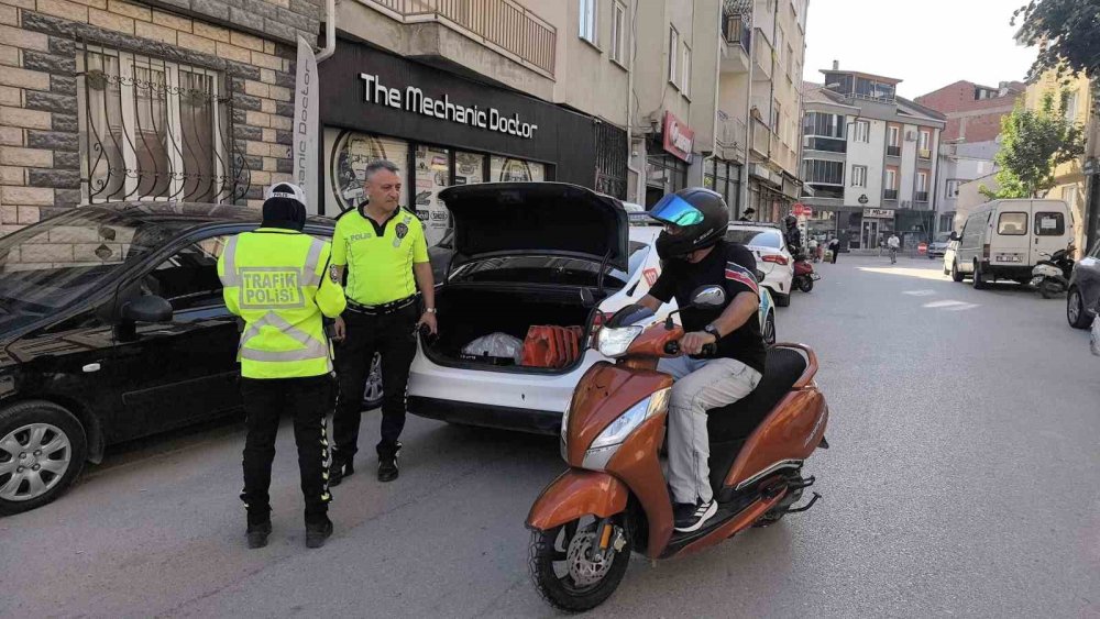 Polisten 10 kez aynı cezayı yedi