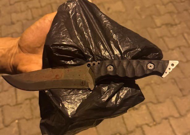 KADES ihbarına gitti, bıçaklandı