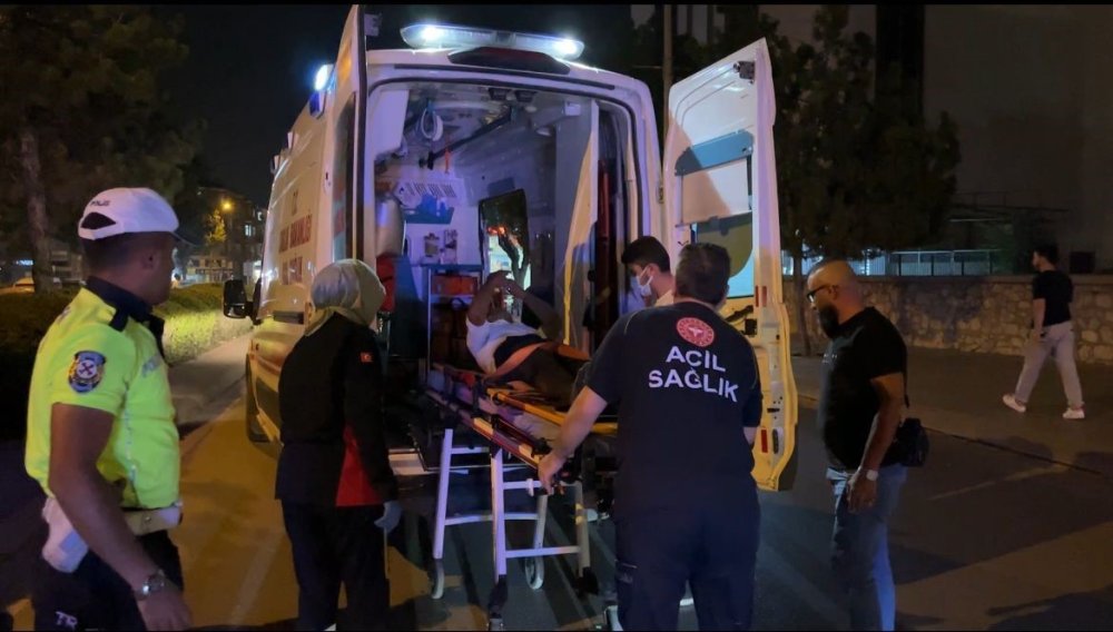 Konya merkezde kaza! Yayaya çarptı, aracını bırakıp kaçtı