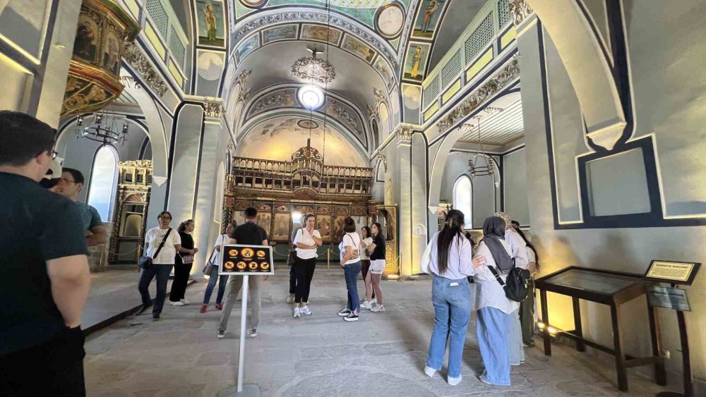 Konya'daki kilise bin 700 yıldır ayakta
