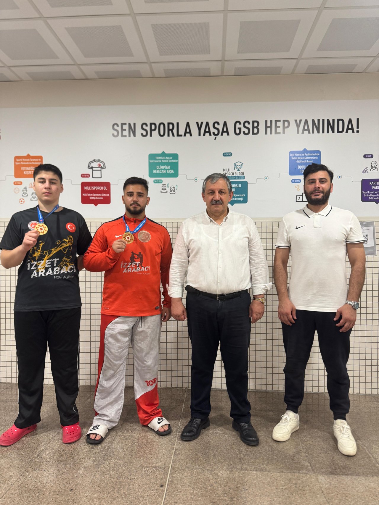 turkiye-kick-boks-sampiyonasinda-izzet-arabaci-fight-academy-basarisi-3.jpeg