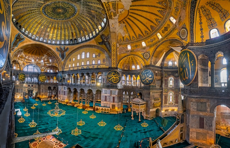ayasofya-2.jpg