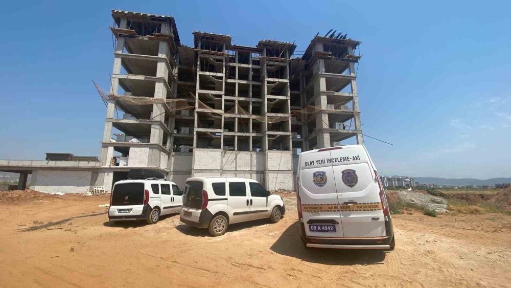 Çalıştığı inşaatın 8’inci katından düştü, kurtarılamadı