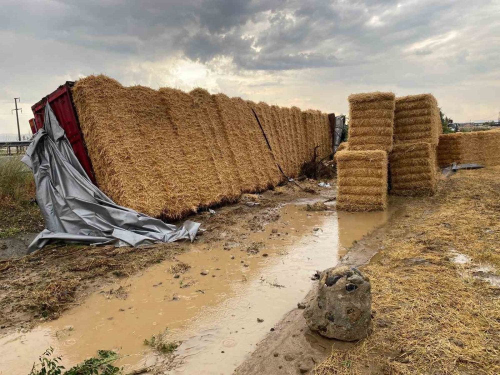 Konya'daki aile faciayı yaşadı! Sürücü öldü, eşi ve çocukları yaralandı