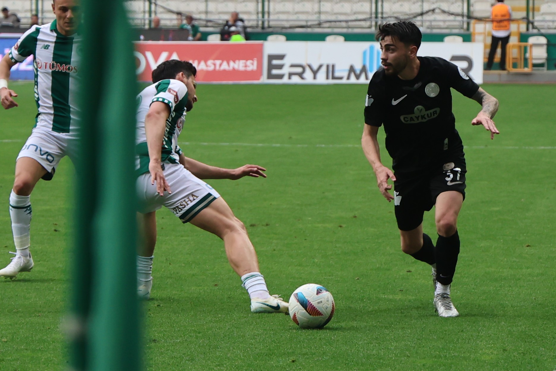 konyasporun-rakibi-rizespor-1.jpg