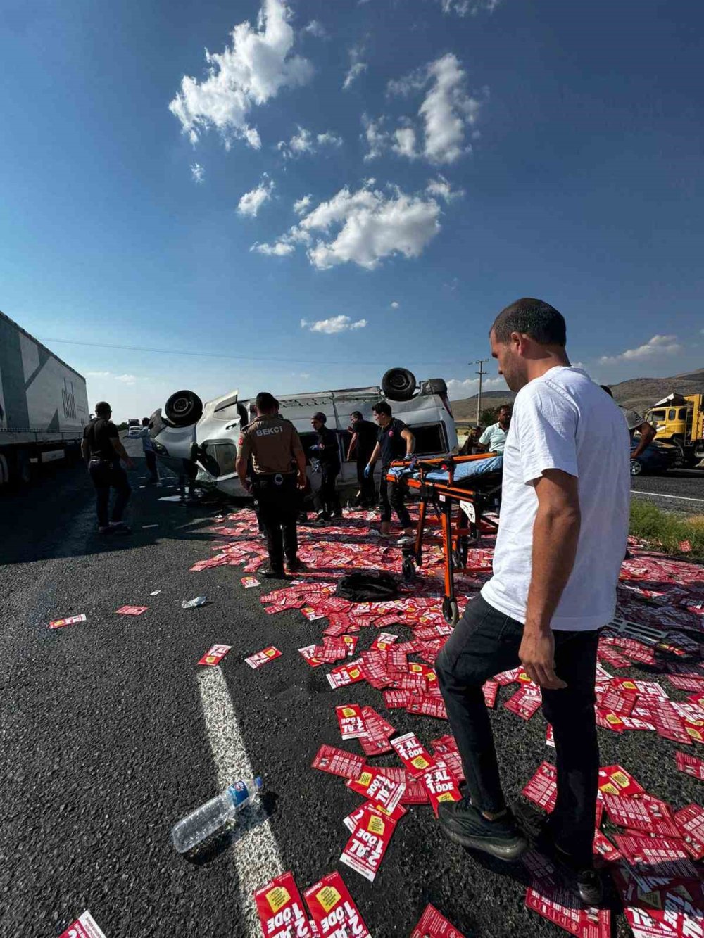 Konya’da minibüs takla attı: 4 yaralı