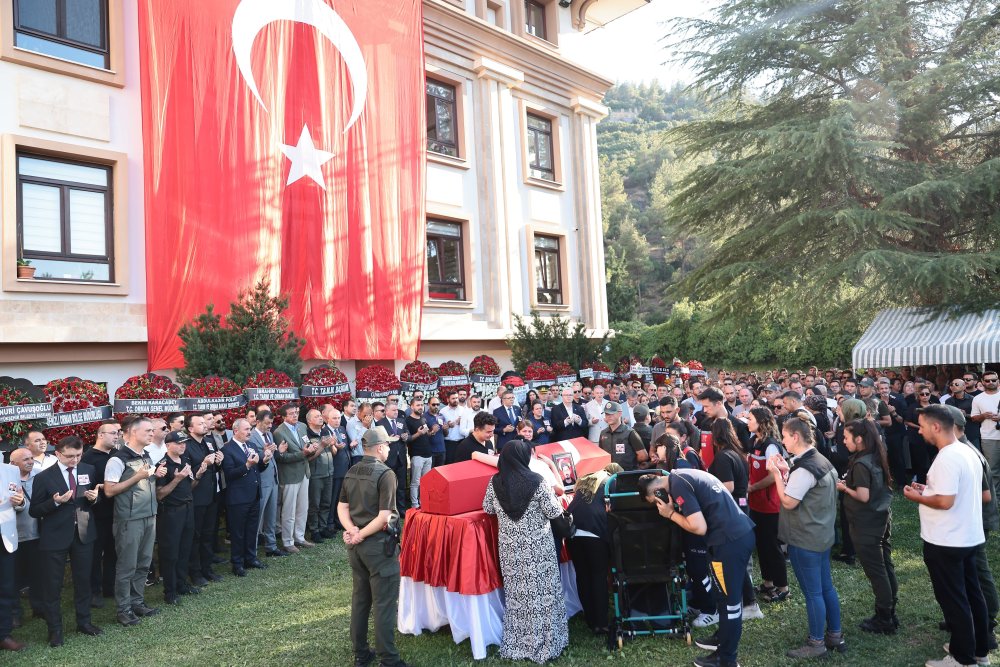 3 yıl önce aynı gün işe başlayan 2 ormancı, birlikte şehit oldu