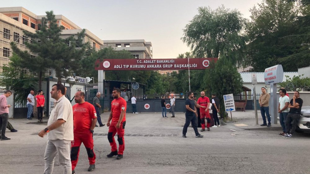 Orman şehitlerinin naaşları Ankara Adli Tıp Kurumu'na getirildi