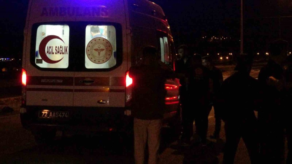 Bacağı kopan motosiklet sürücüsü öldü