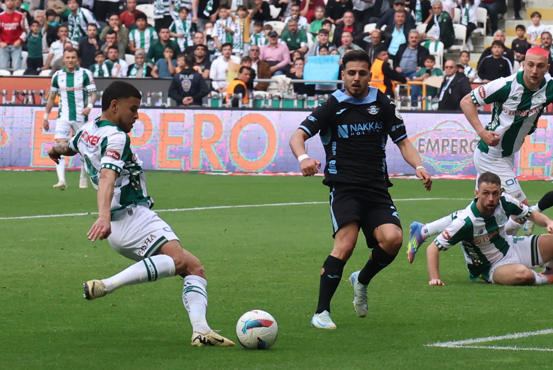 konyaspor-ortalari-tutturuyor-2-001.jpg