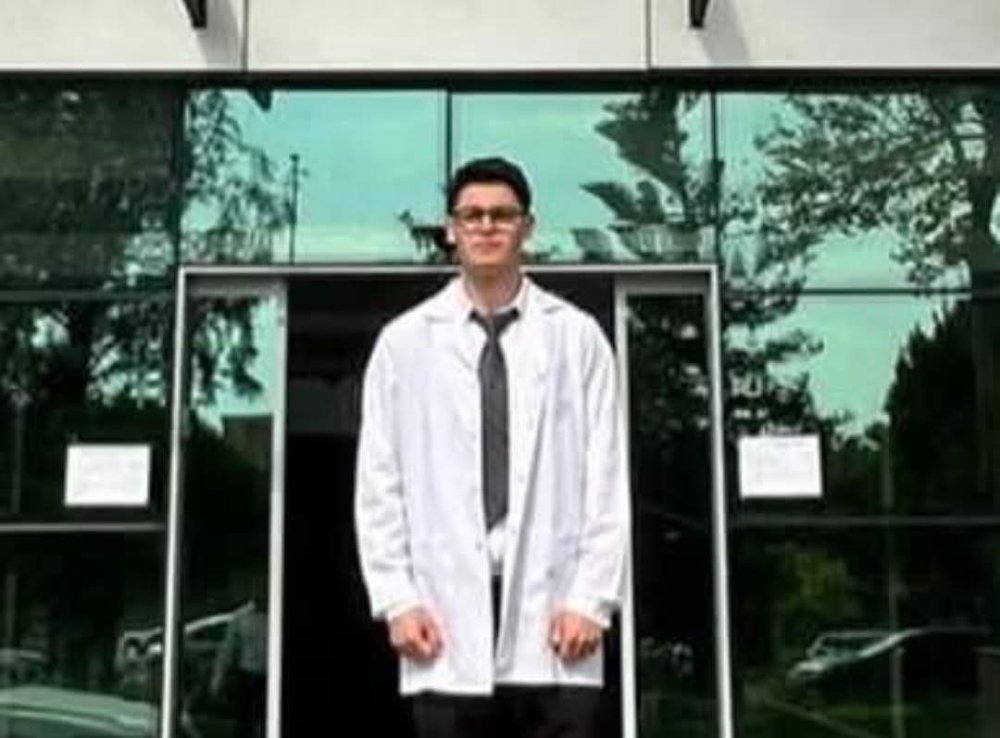 Kalp krizi geçiren genç doktor hayatını kaybetti