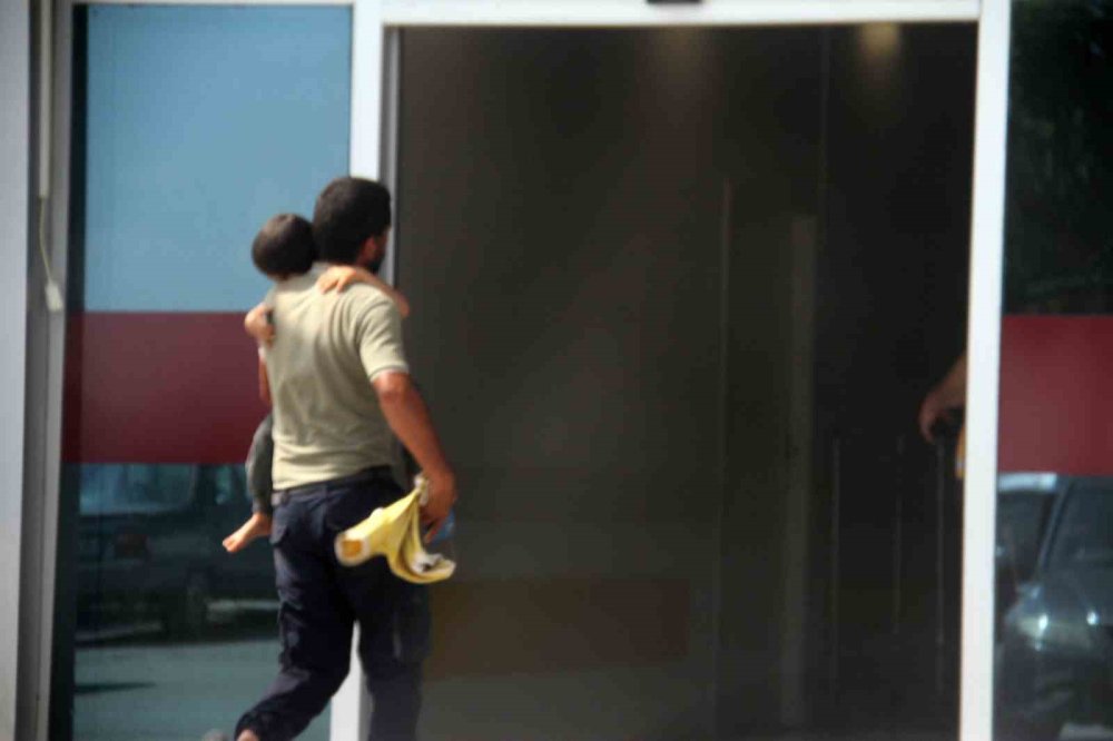 Konya'da çocuk damdan düştü