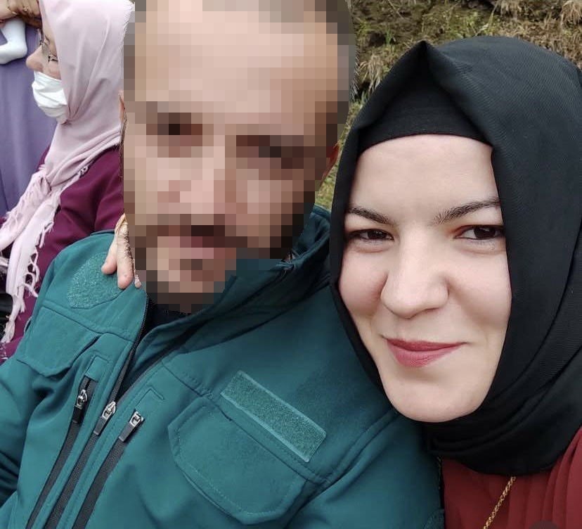 Eşini önce bıçakladı, sonra tüfekle öldürdü