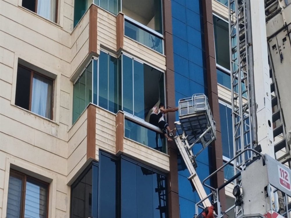 Anne ve 3 çocuğunun öldüğü yangında iddianame kabul edildi