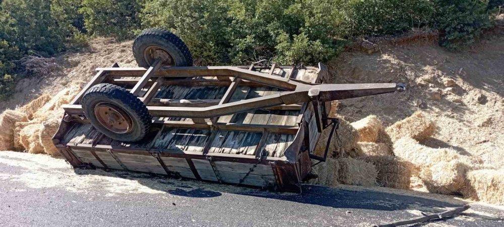 Römork yerinden çıktı: 1 ölü, 1 yaralı