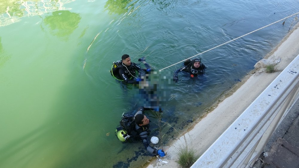 Akıntıya kapılıp, boğuldu