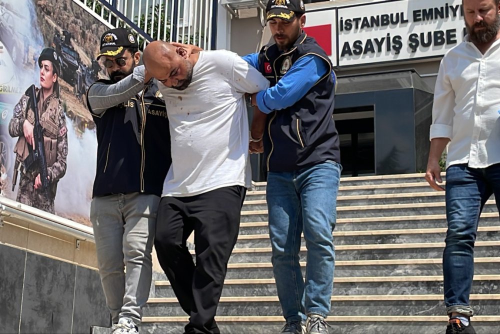 Şehidinin mezarını tahrip etti